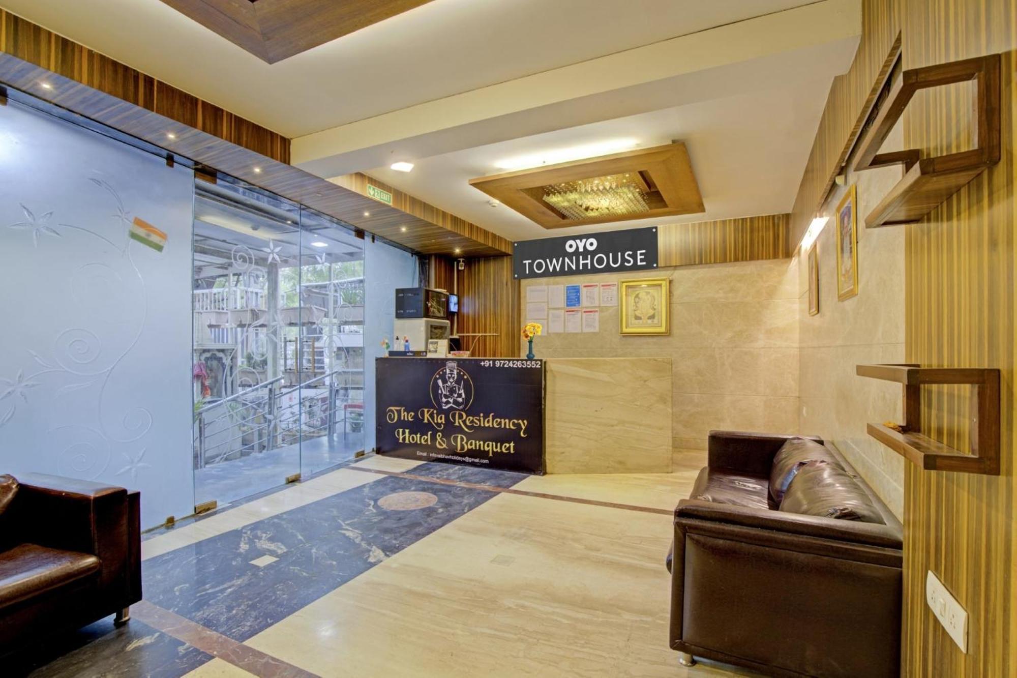 Hotel O The Kia Residency Hotel And Banquet Ahmedabad Exterior foto